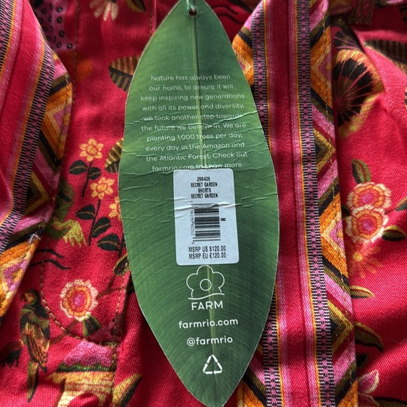 Farm Rio Secret Garden shorts size medium NWT❤️ - Picture 3 of 8